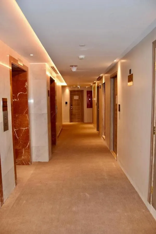Roya Al Andalus Hotel Medine 5*,  Suudi Arabistan